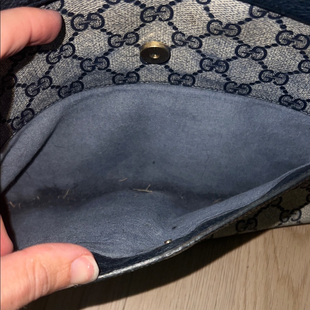 Vintage GG Navy Canvas Crossbody Camera Bag with Navy Strap and Navy-Red Web - Picture 12 of 12